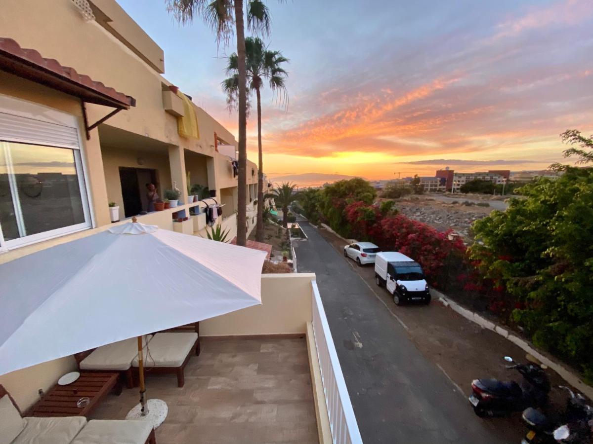 Loft Playa Torviscas,Garaje Gratis , Recien Reformado Costa Adeje (Tenerife) Exterior foto